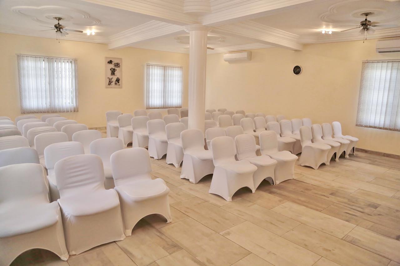 Eden Vale Hotel Ajiringano 外观 照片