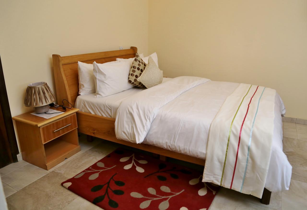 Eden Vale Hotel Ajiringano 外观 照片