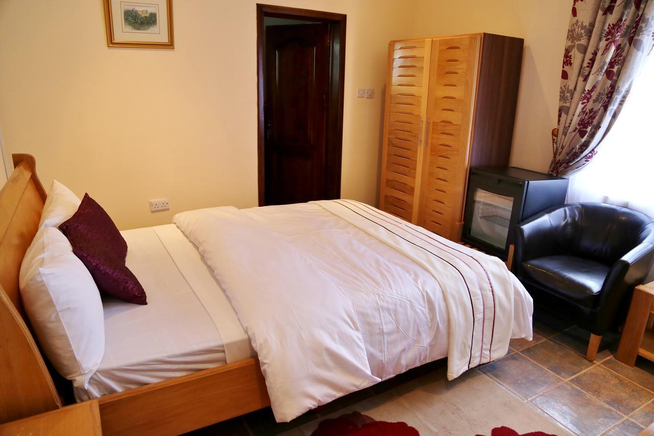 Eden Vale Hotel Ajiringano 外观 照片