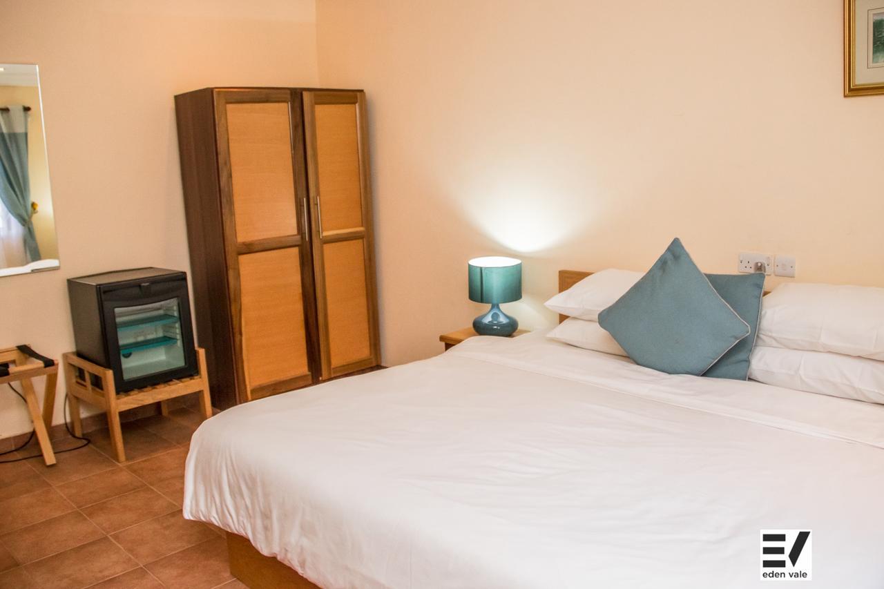 Eden Vale Hotel Ajiringano 外观 照片