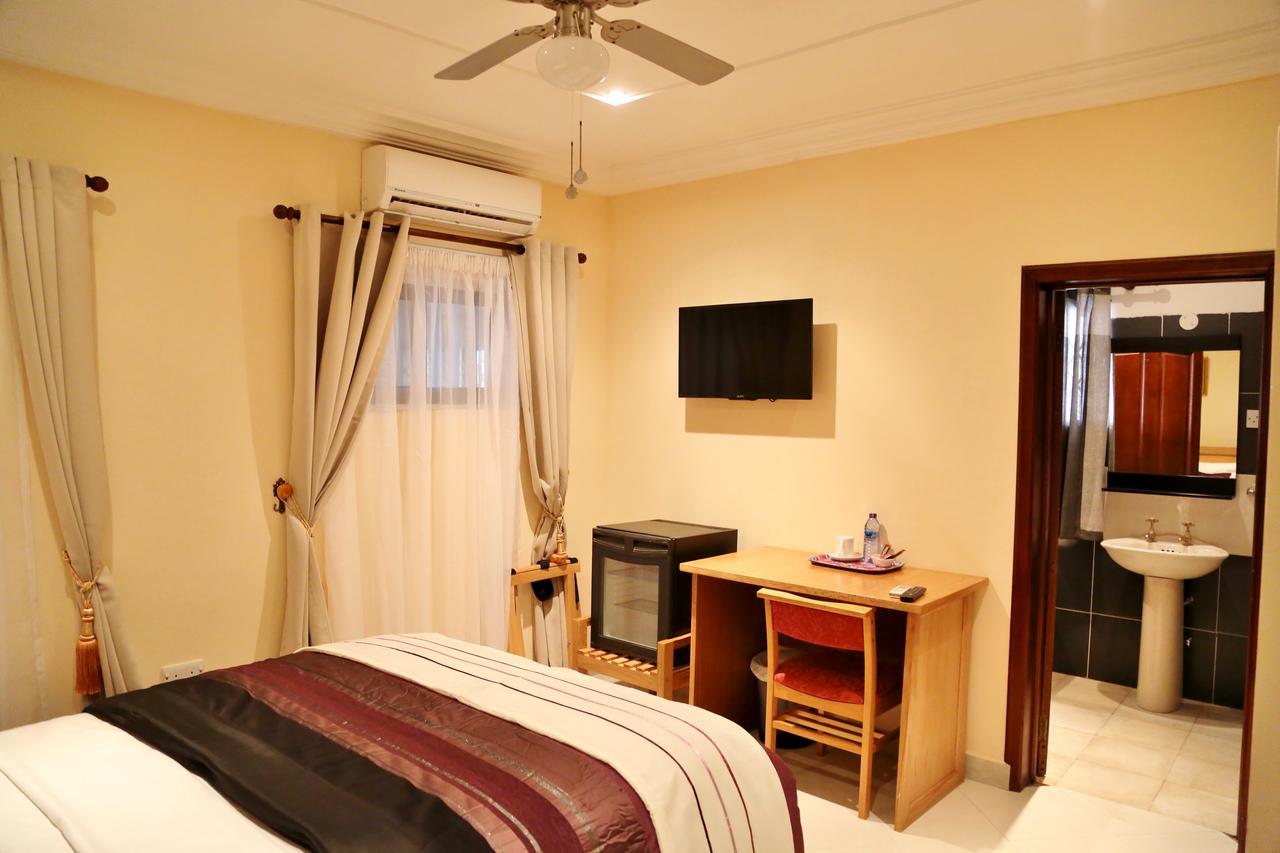 Eden Vale Hotel Ajiringano 外观 照片