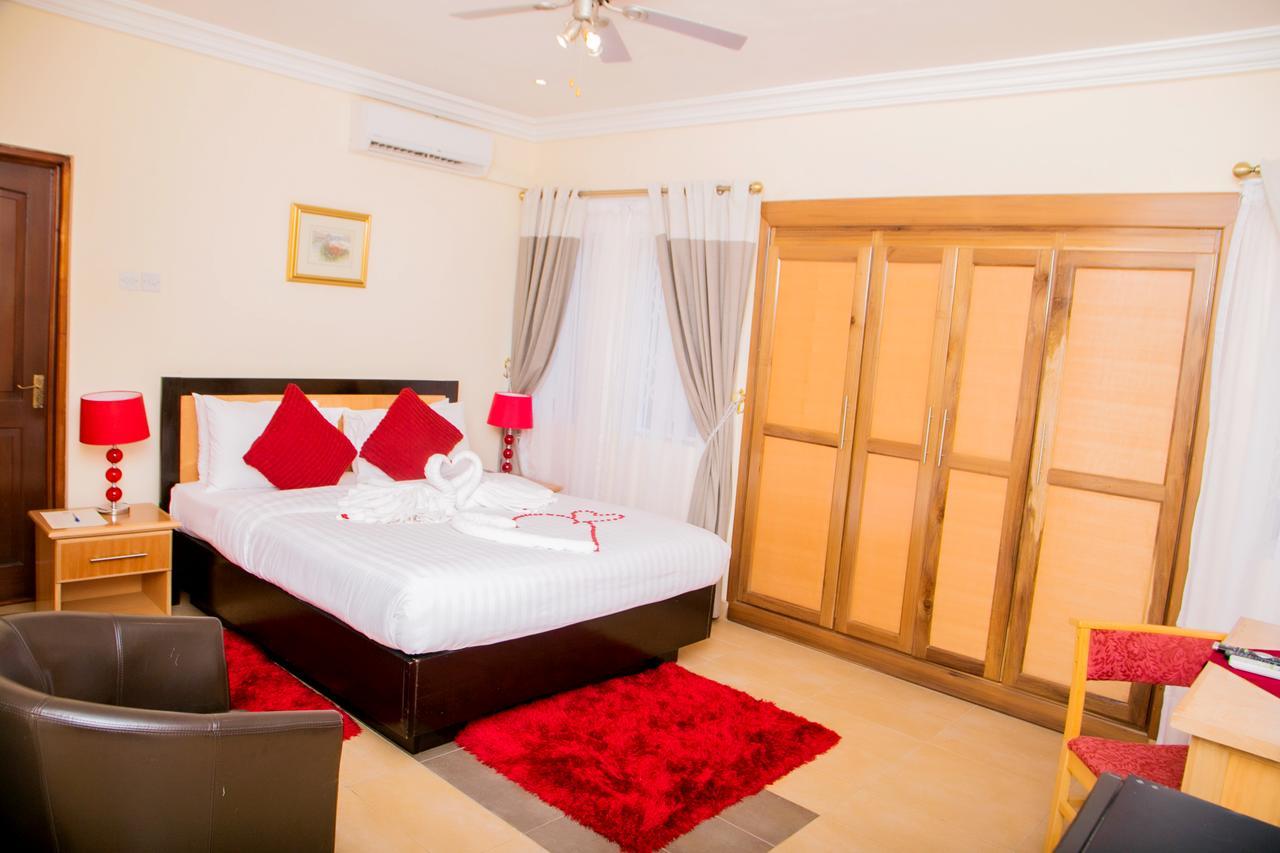 Eden Vale Hotel Ajiringano 外观 照片