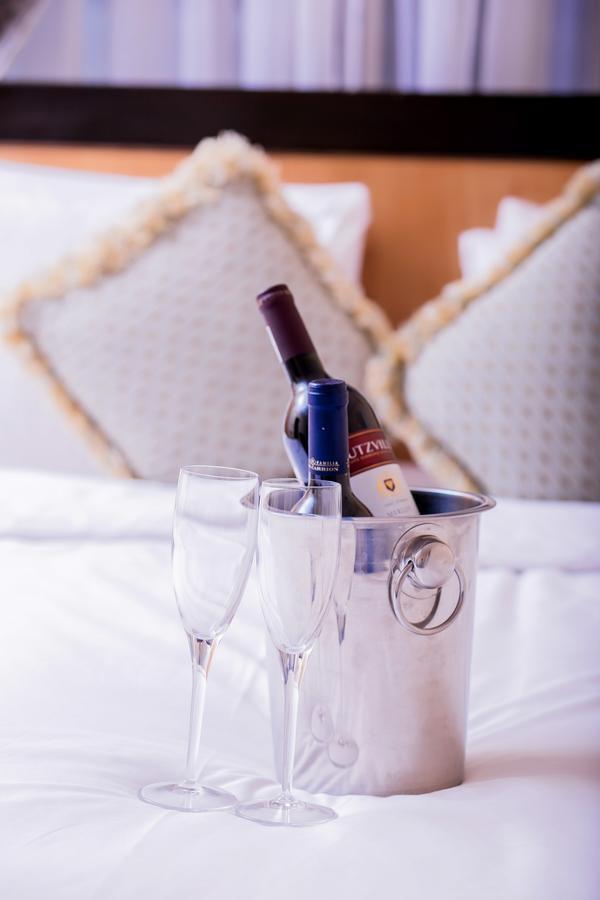 Eden Vale Hotel Ajiringano 外观 照片