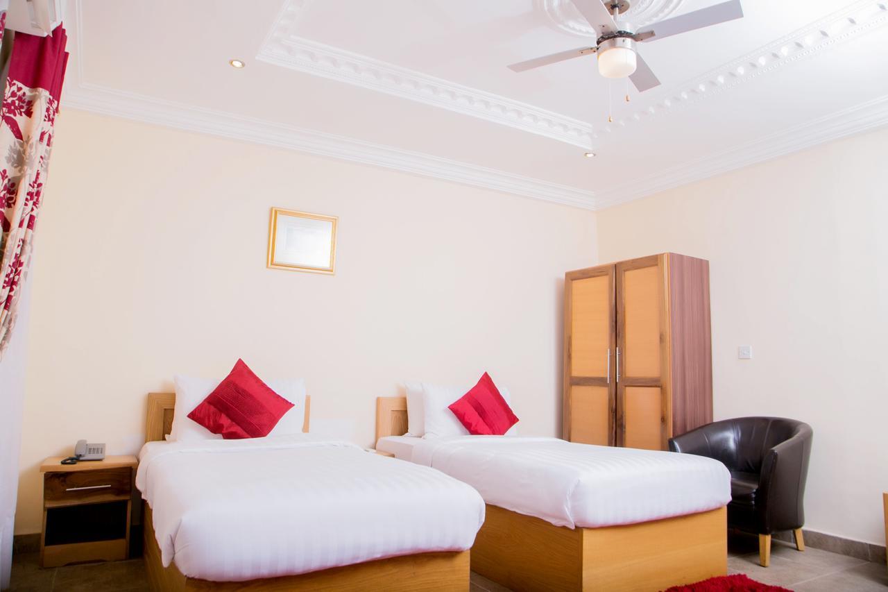 Eden Vale Hotel Ajiringano 外观 照片