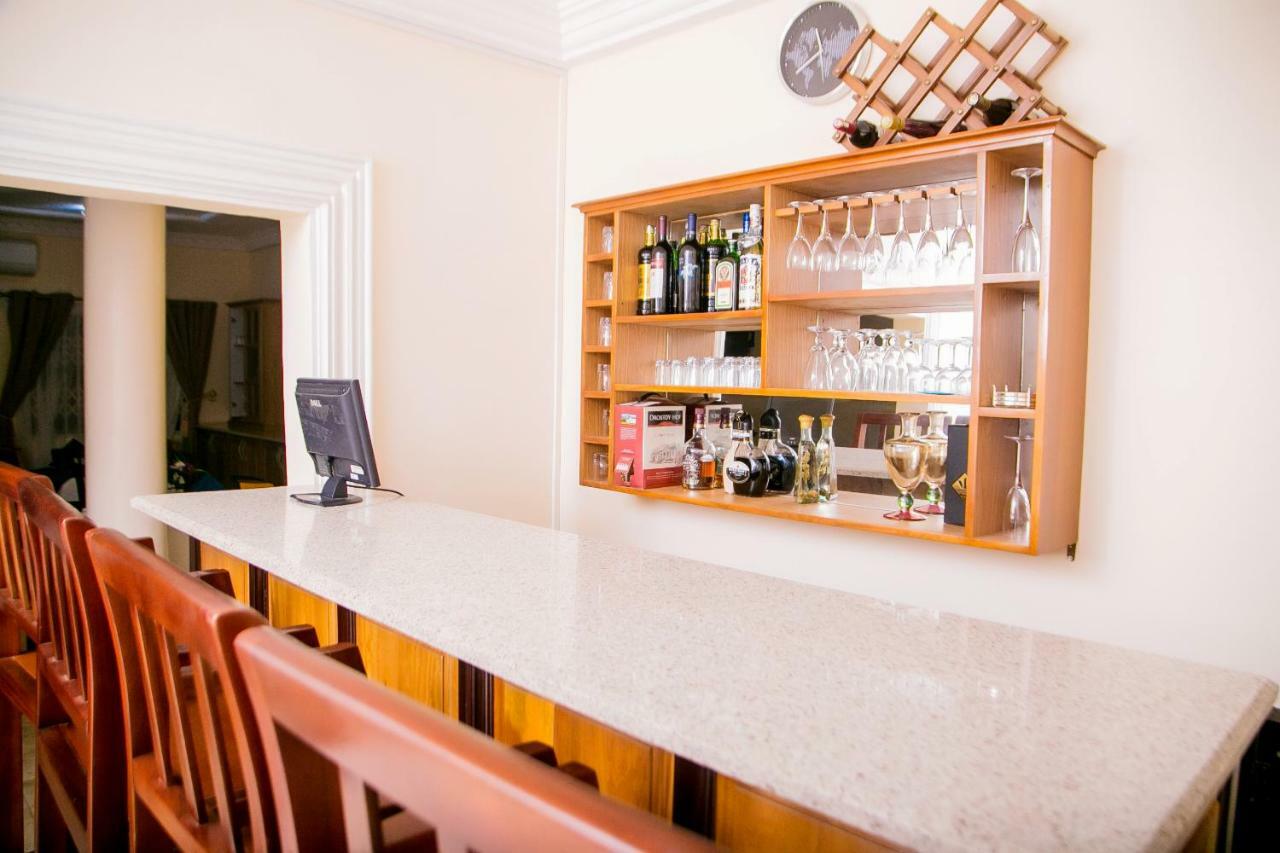 Eden Vale Hotel Ajiringano 外观 照片