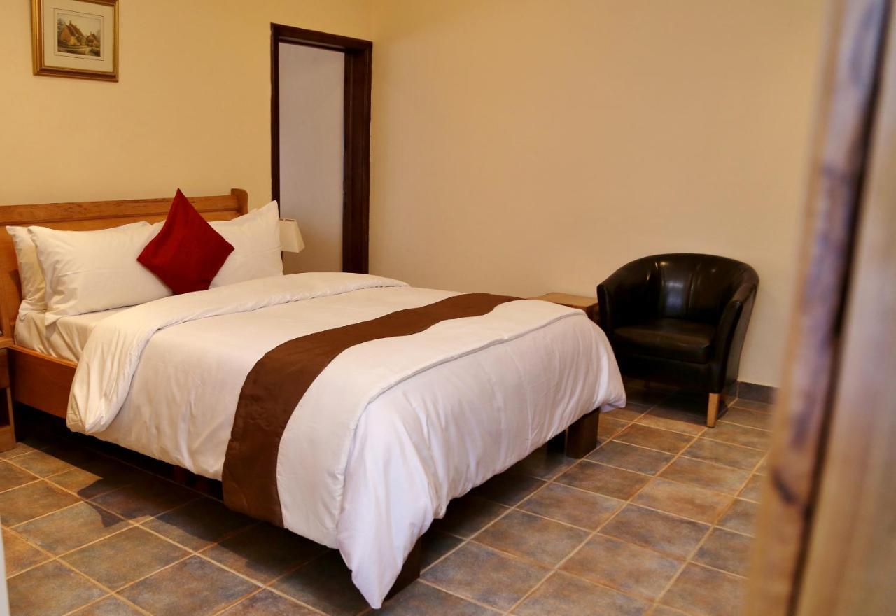 Eden Vale Hotel Ajiringano 外观 照片