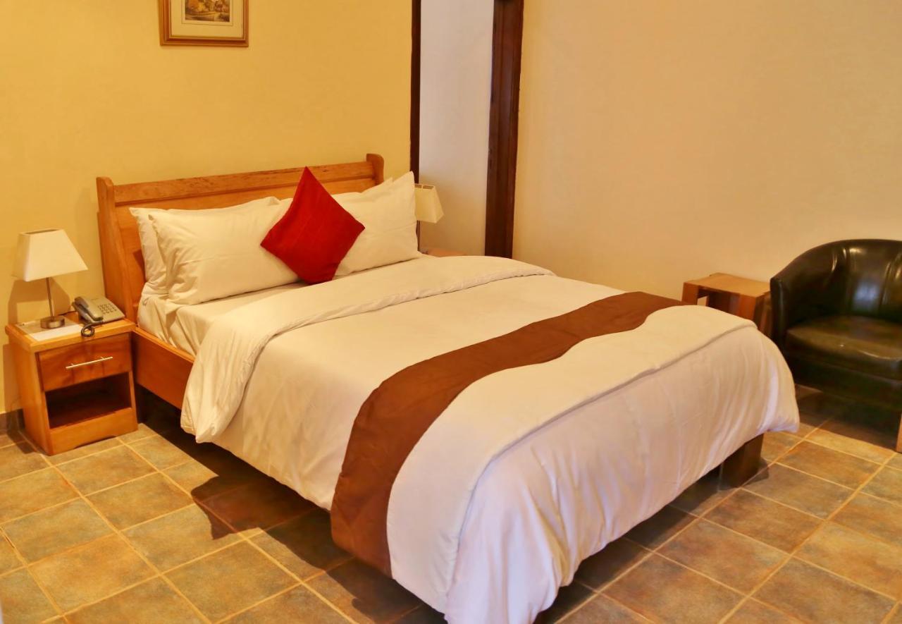 Eden Vale Hotel Ajiringano 外观 照片